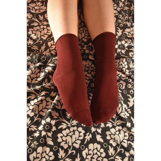 Petites Chaussettes Rouges